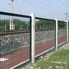 安平县朗利丝网制造 专业打造高品质护栏网，为安全与美观保驾护航