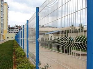 【供应青山城市花坛绿化热销双道折弯护栏网围栏产品】价格_厂家 - 中国供应商