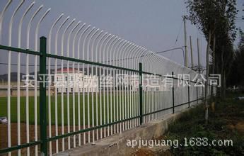 锌钢护栏网厂家直销 打造安全美观的阳台防护屏障